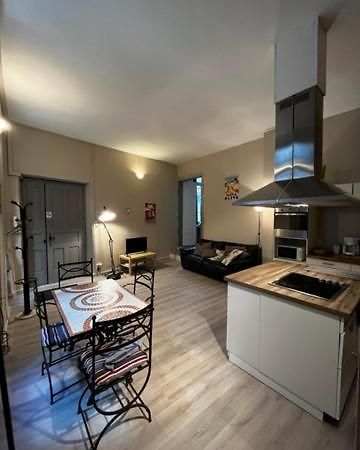 Cosy House T3 City Center, Museum, Place Carnot Каркасон Екстериор снимка