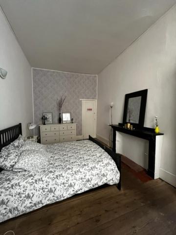 Cosy House T3 City Center, Museum, Place Carnot Каркасон Екстериор снимка