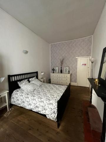 Cosy House T3 City Center, Museum, Place Carnot Каркасон Екстериор снимка
